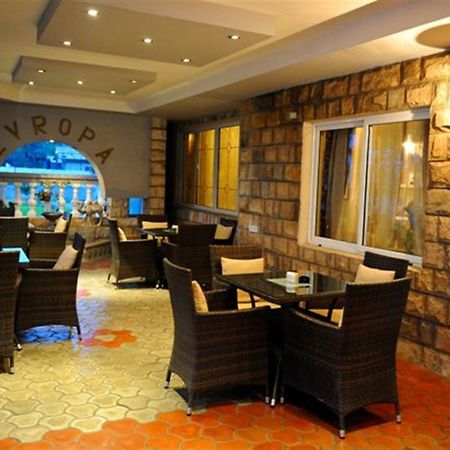 Hotel Evropa Подгорица Экстерьер фото