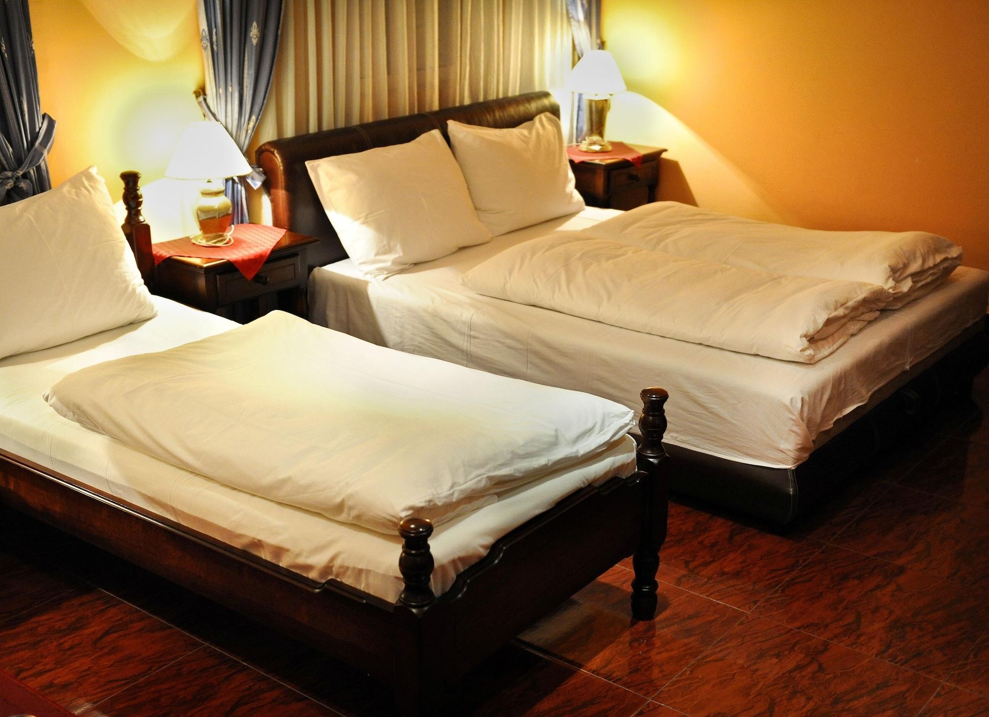 Hotel Evropa Подгорица Экстерьер фото
