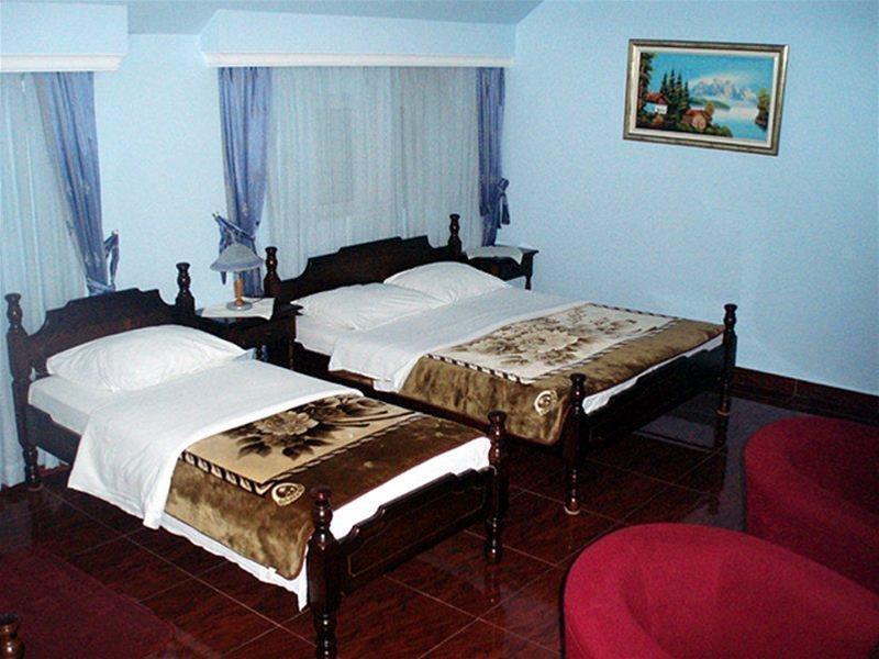 Hotel Evropa Подгорица Номер фото