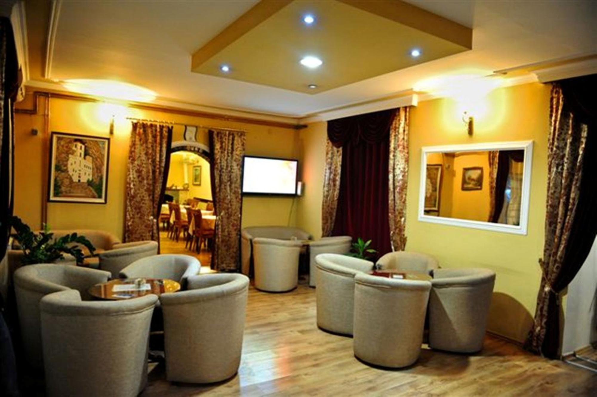 Hotel Evropa Подгорица Экстерьер фото