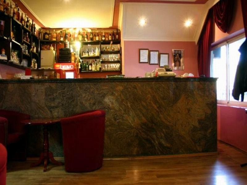 Hotel Evropa Подгорица Экстерьер фото